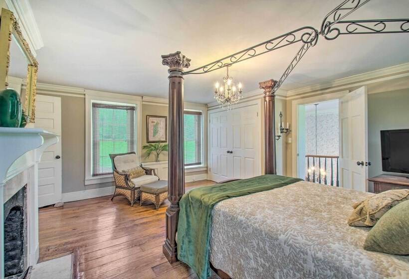 Balcony Downs Historic Home Near River Access