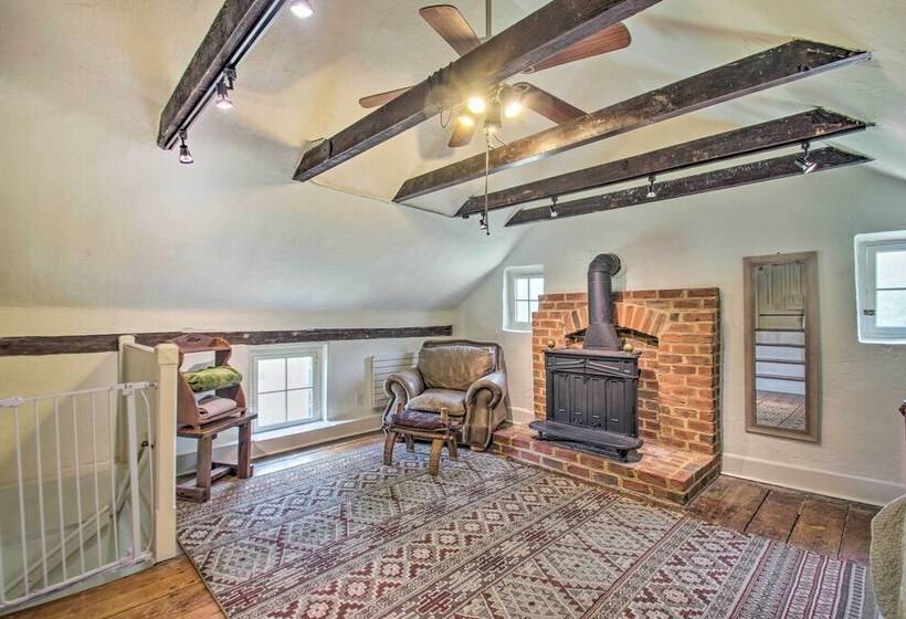 Balcony Downs Historic Home Near River Access