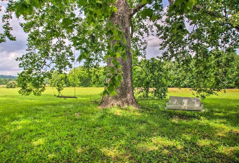 Balcony Downs Historic Home Near River Access