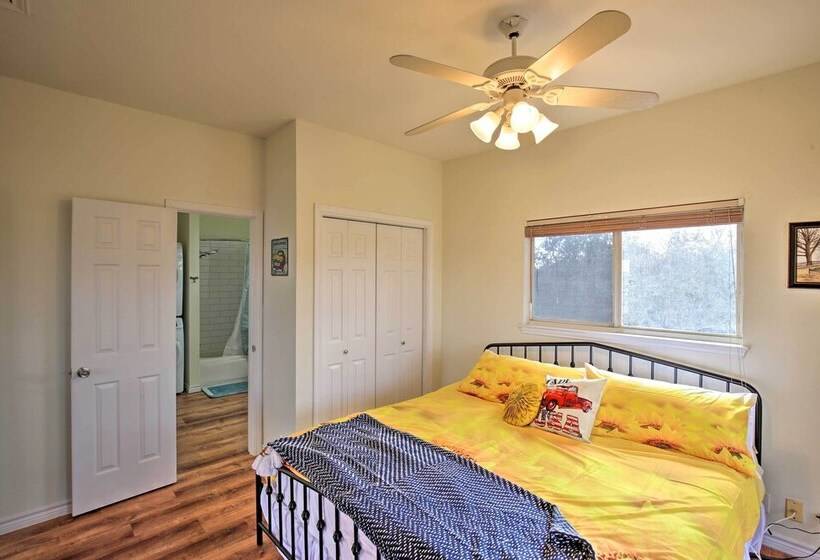 Canyon Lake Home W/ Game Room < 1 Mi To Boat Ramp!