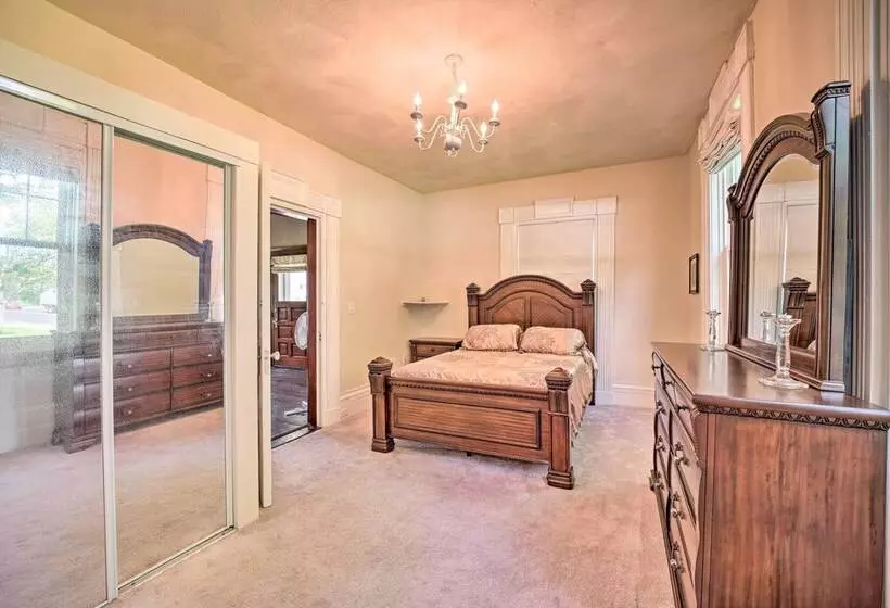 Charming Home W/ Bbq: 9 Mi To Chautauqua Lake!