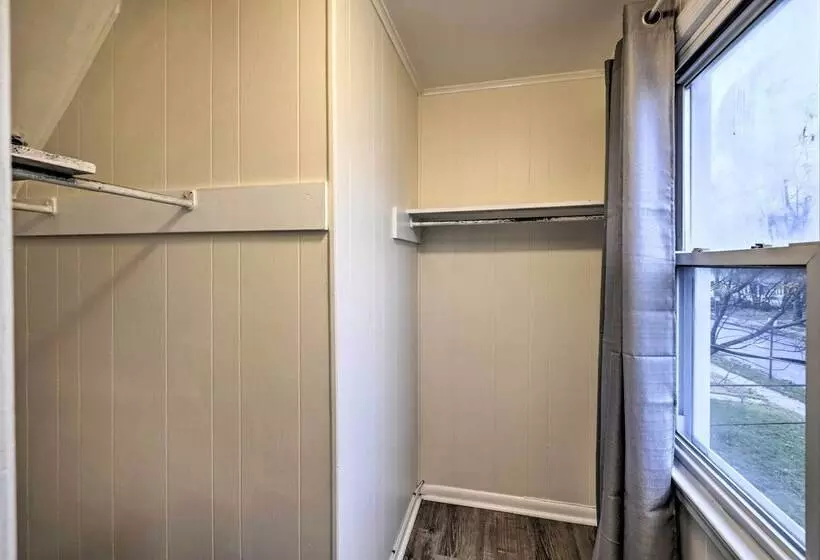 Charming Long Island Home W/ Fenced Yard!