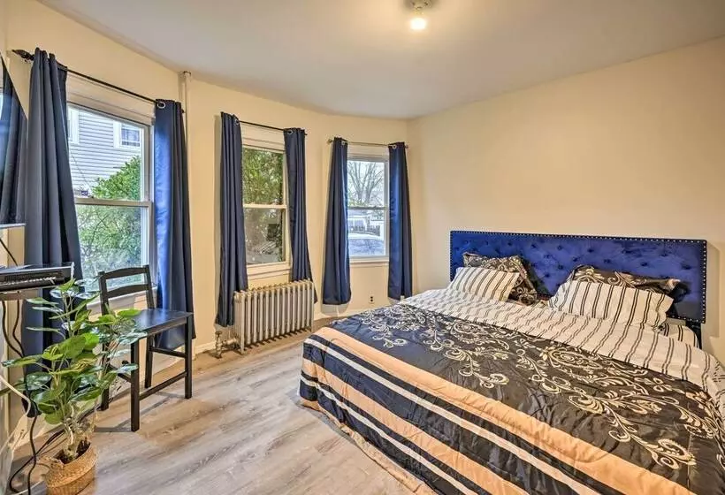 Charming Long Island Home W/ Fenced Yard!