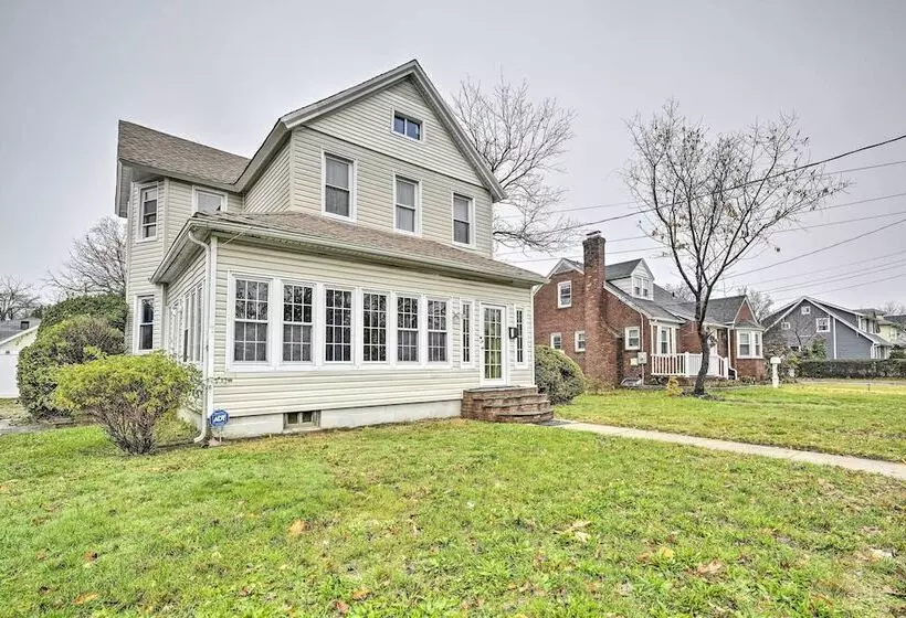 Charming Long Island Home W/ Fenced Yard!