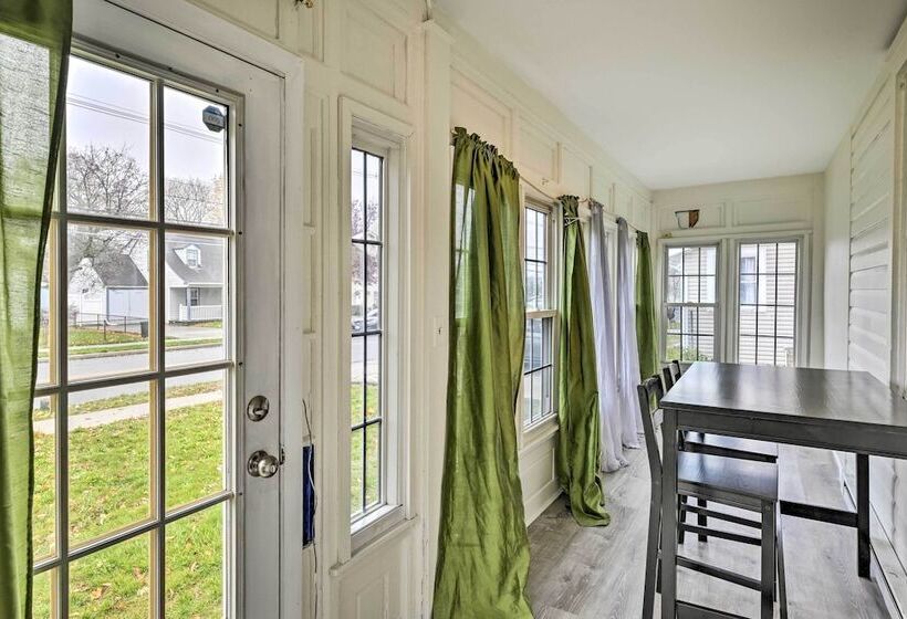 Charming Long Island Home W/ Fenced Yard!