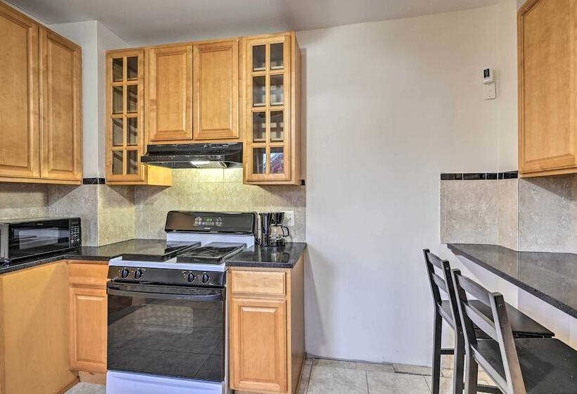 Charming Long Island Home W/ Fenced Yard!