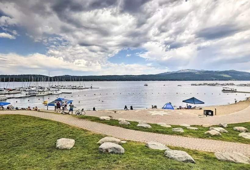 Chic House W/ Patio: 2 Blocks To Payette Lake!