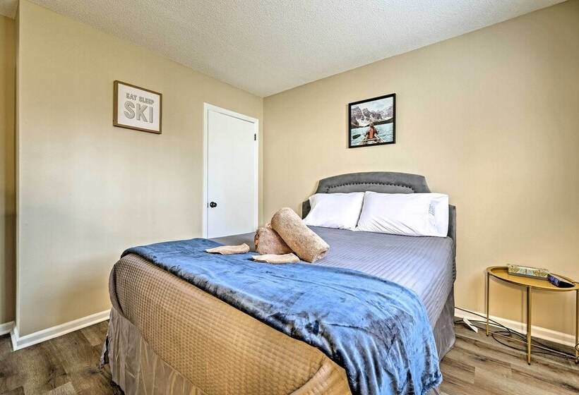 Golf, Ski + Fish: Cabin W/ Deck In Tobyhanna!