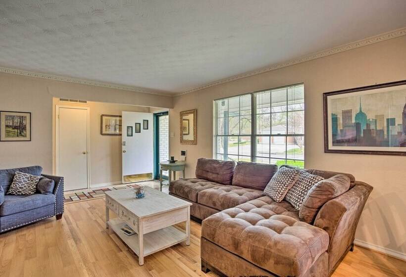 8 Mi To Lake Ray Hubbard: Creekside Garland Home