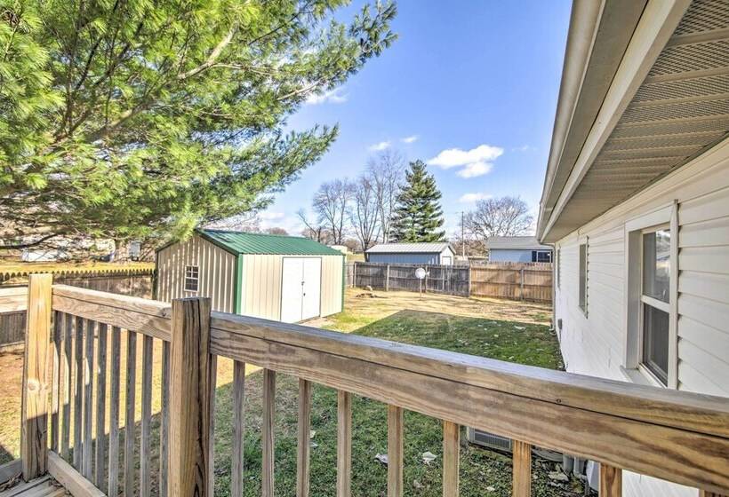 Dog Friendly Illinois Home W/ Private Yard!