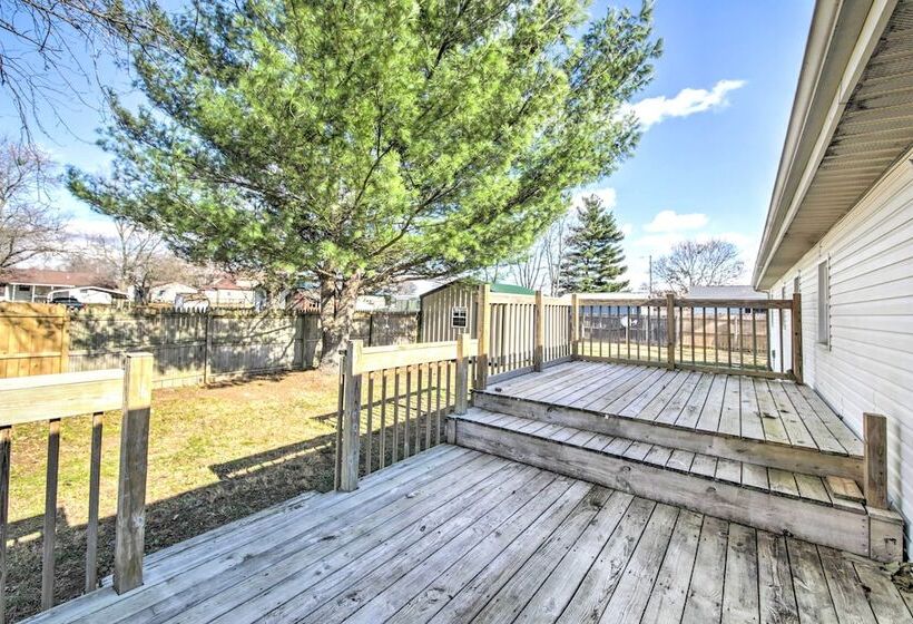 Dog Friendly Illinois Home W/ Private Yard!