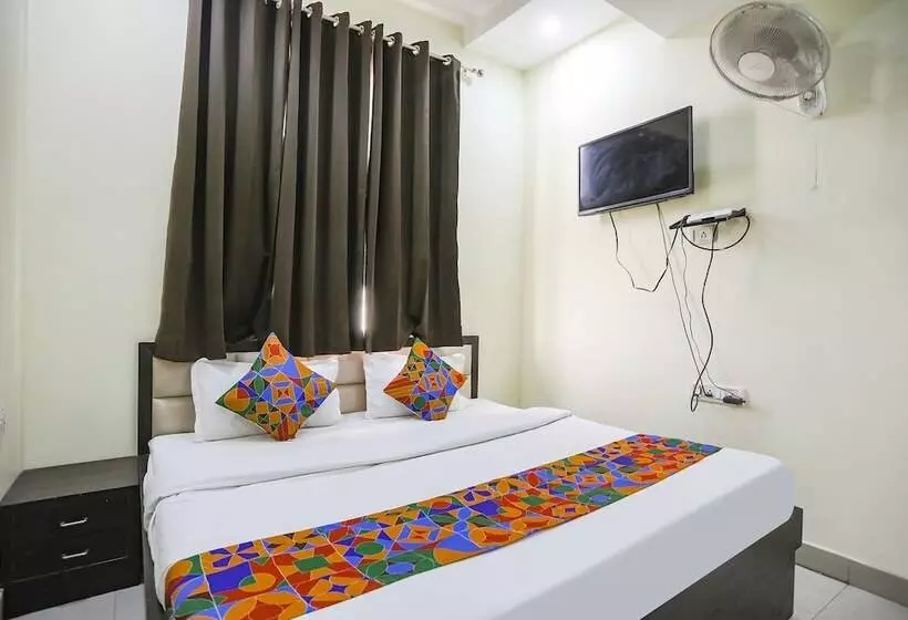 Fabhotel Heritage Villa