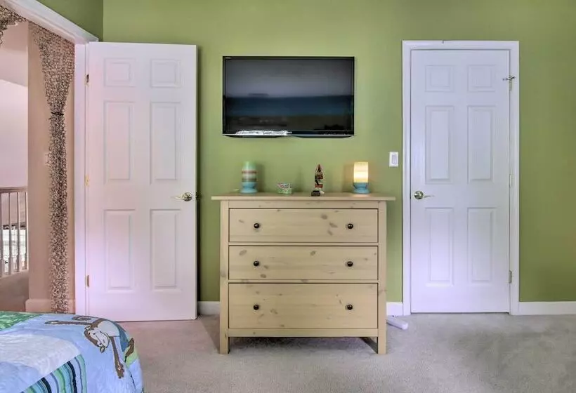 Golf & Beach Home W/ Bikes In Selbyville!