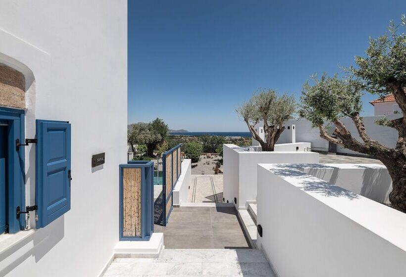 Kalathos Square Luxury Suites