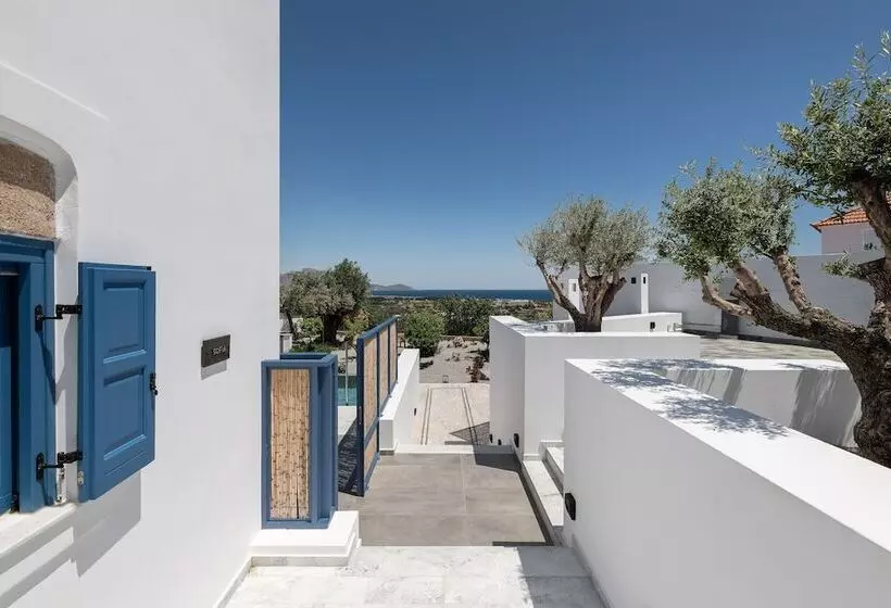 Kalathos Square Luxury Suites