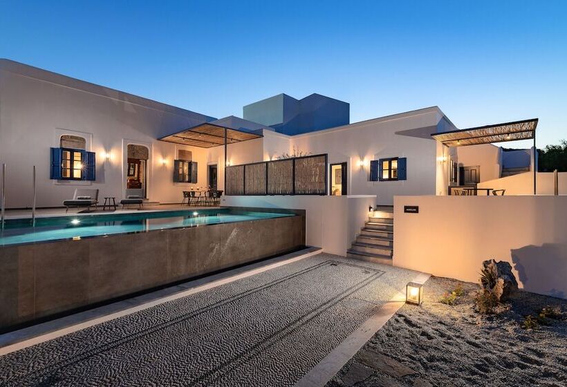 Kalathos Square Luxury Suites