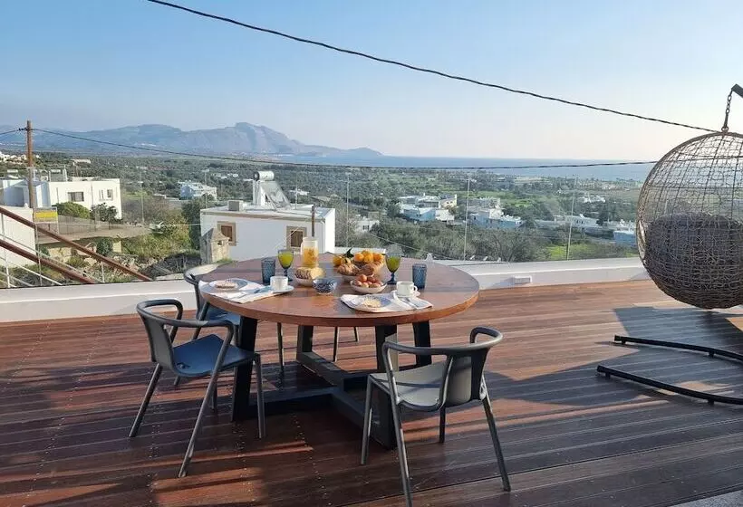 Kalathos Square Luxury Suites