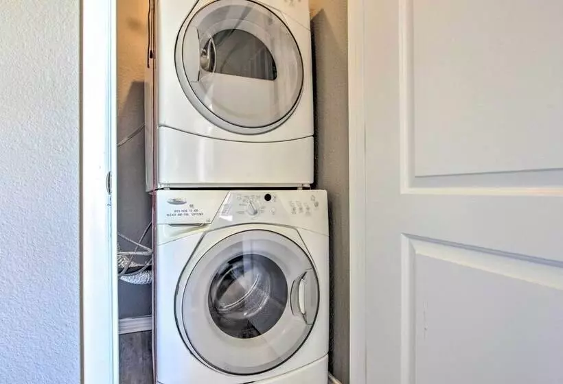 Lakefront Family Home, Recently Renovated!