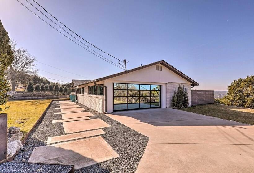 Luxe Mid Century Austin Home W/ Canyon Views