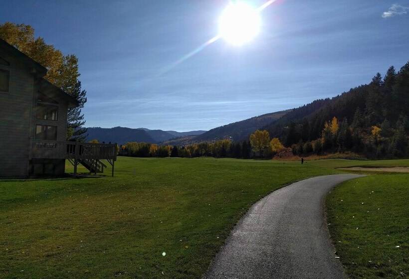 Luxe Vail Valley Retreat W/ Hot Tub!