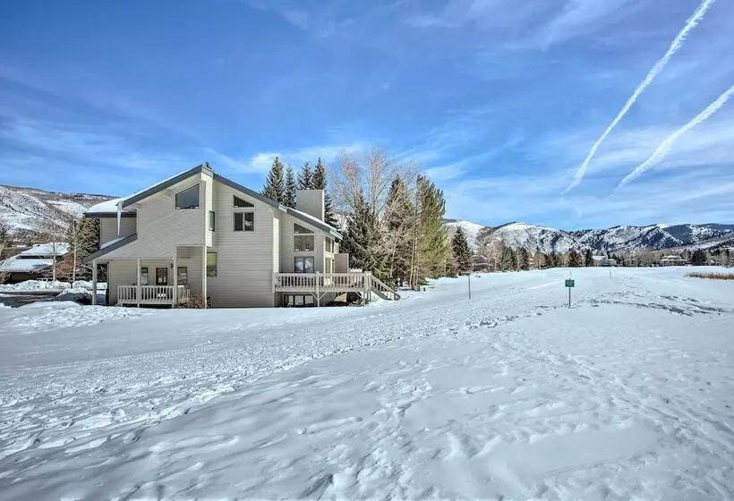 Luxe Vail Valley Retreat W/ Hot Tub!
