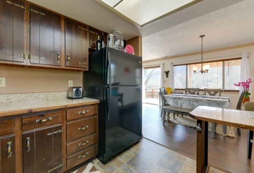 Mountain View Maggie Valley House W/ Spacious Deck