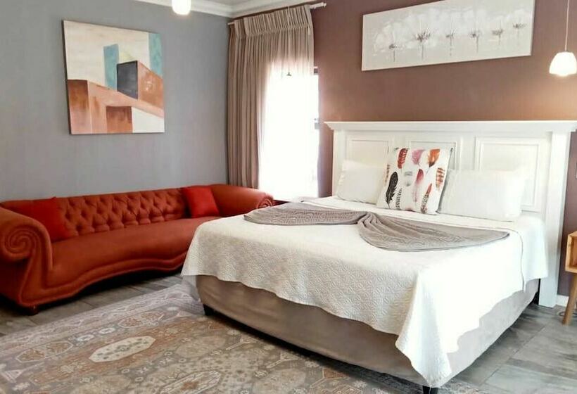 펜션 On Hill Lodge