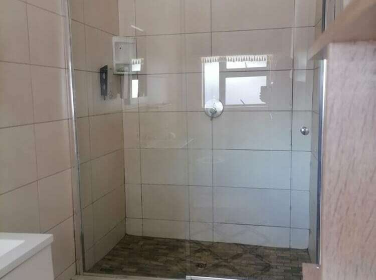 펜션 On Hill Lodge