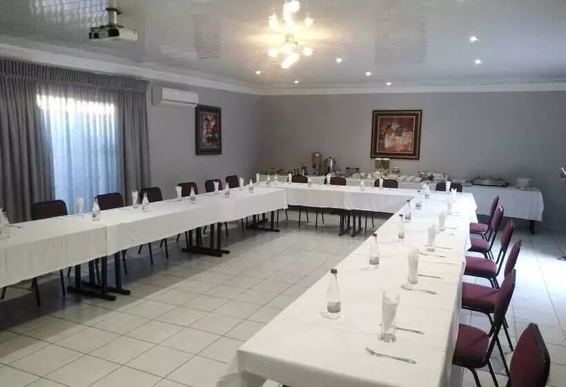 Majatalo On Hill Lodge