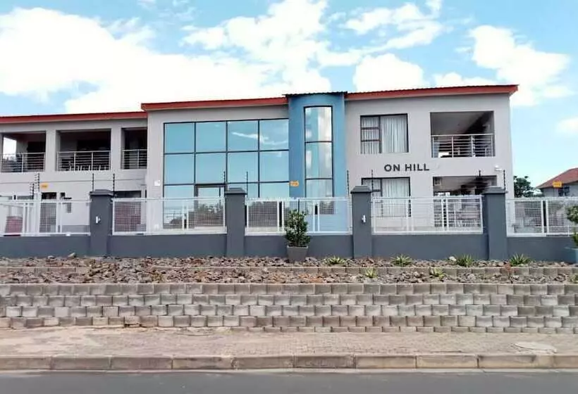 Majatalo On Hill Lodge