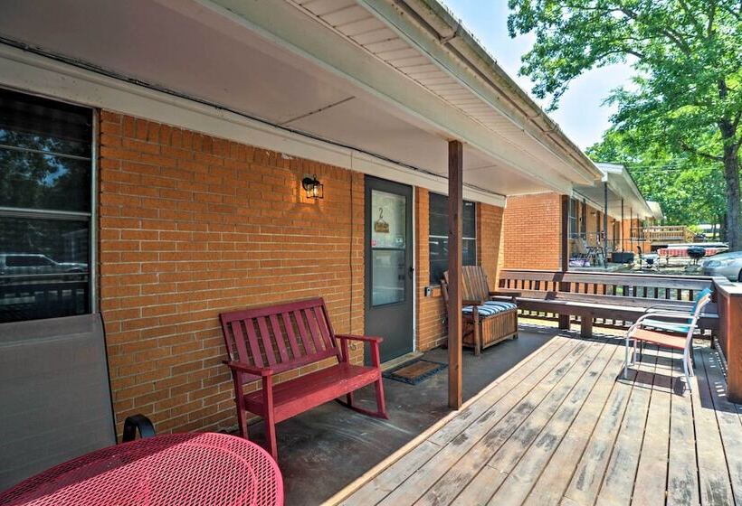 Pet Friendly Cabin With Designated Boat Slip!