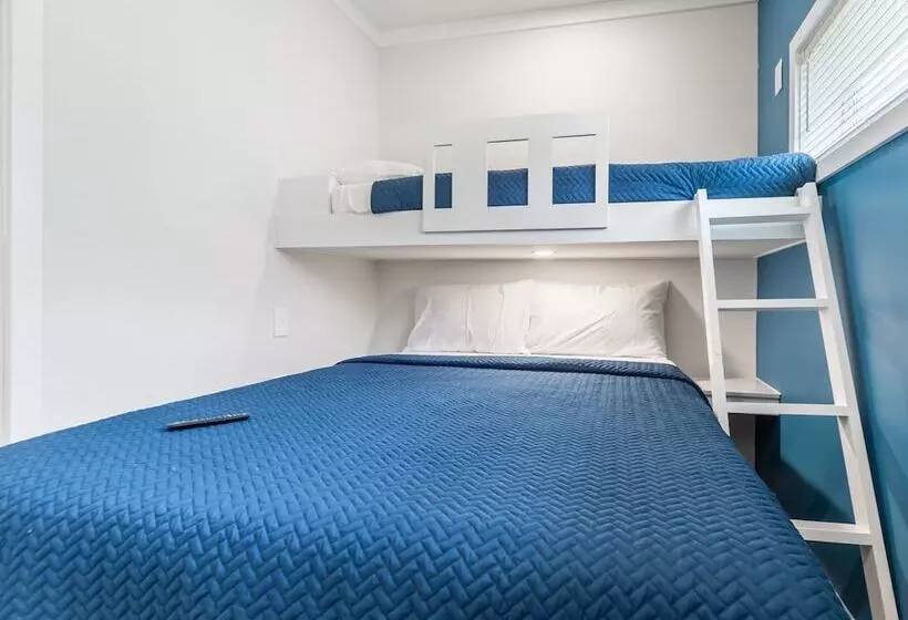 Shore Point Cottages