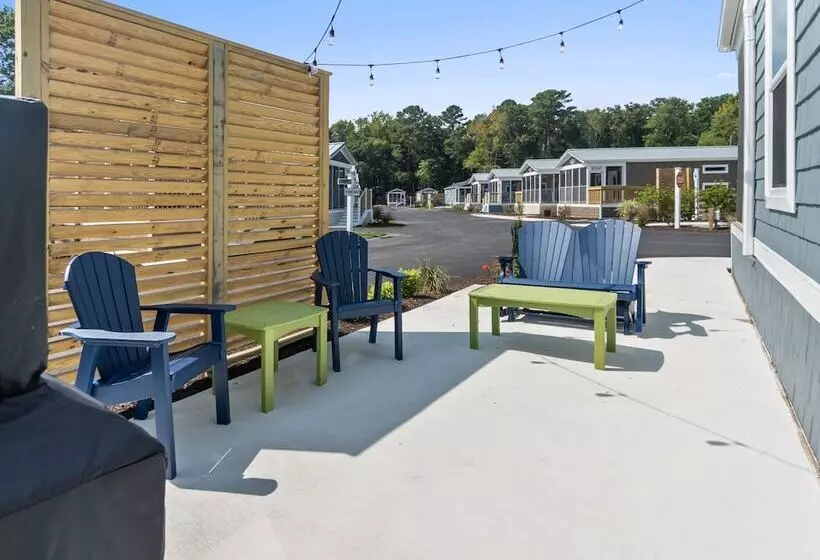 Shore Point Cottages