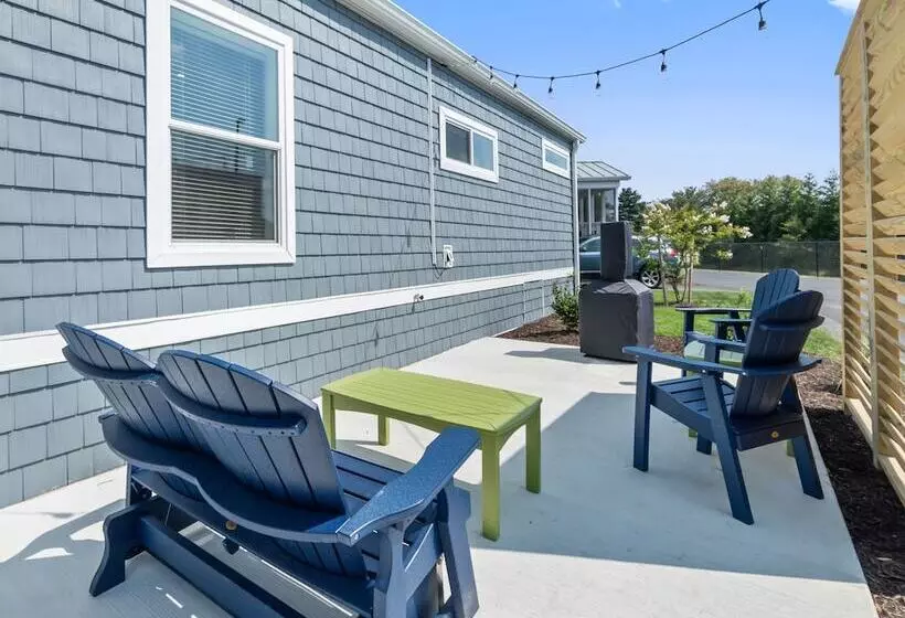 Shore Point Cottages