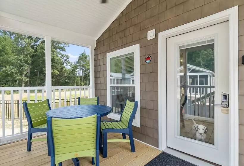 Shore Point Cottages