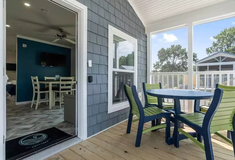 Shore Point Cottages