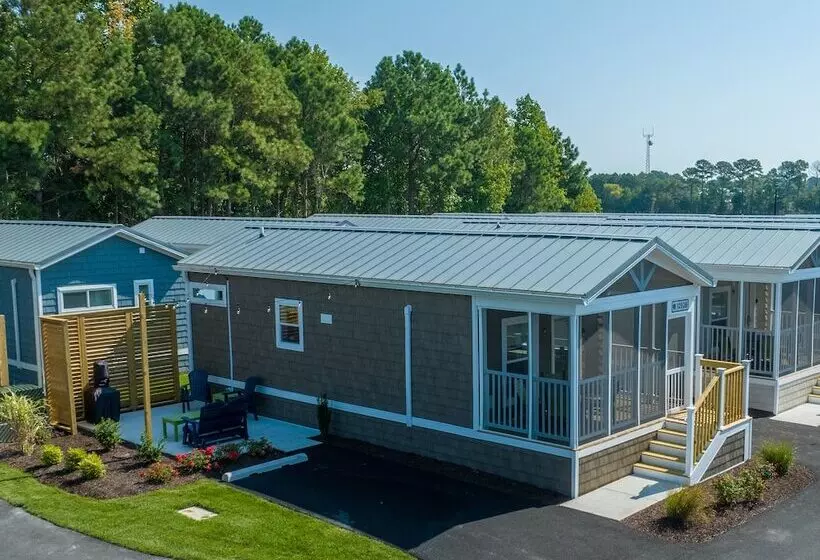 Shore Point Cottages