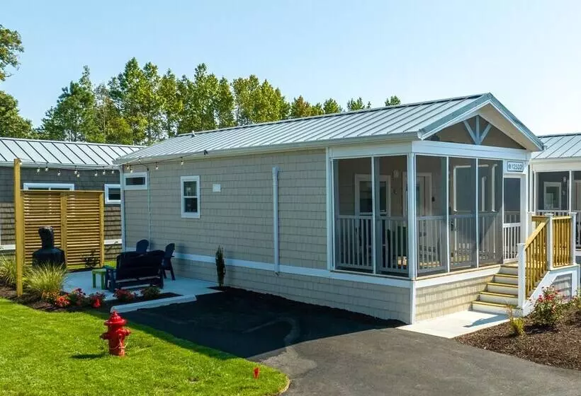 Shore Point Cottages