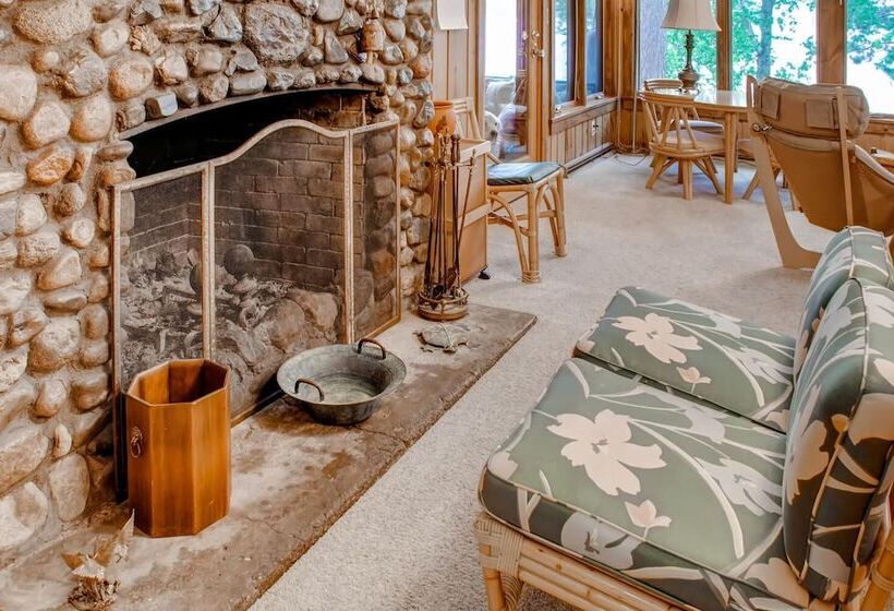 Hike, Fish & Boat: Waterfront Home In Brainerd!