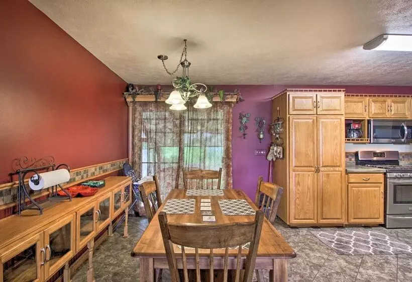 Spacious Frazee Home W/ Direct Lake Access!
