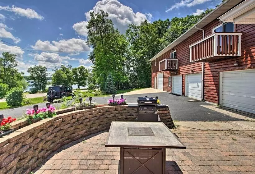 Spacious Frazee Home W/ Direct Lake Access!