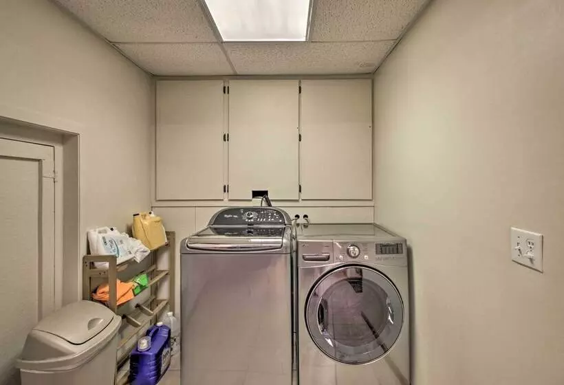 Spacious Frazee Home W/ Direct Lake Access!