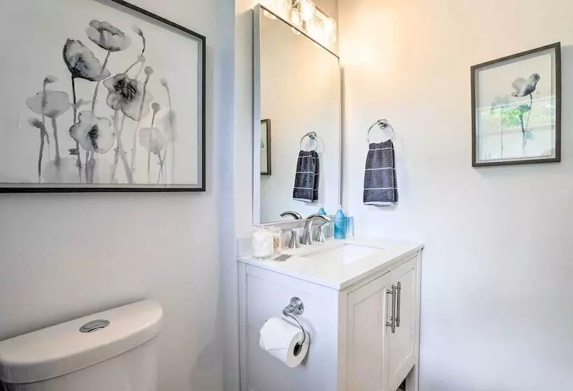 Stunning Palmetto Home W/ Boat Dock & Kayaks!