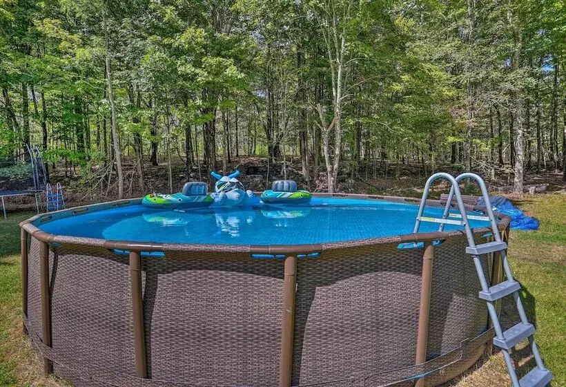 Stunning South Fallsburg Home W/ Pool & Deck!