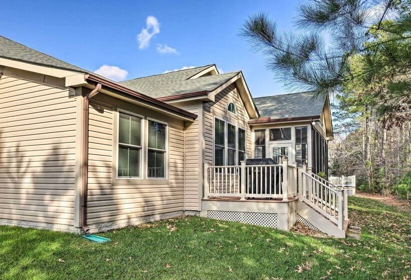 Ocean View Home W/ Screened Porch: 6 Mi To Beach