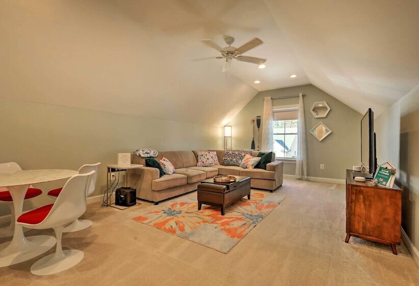 Ocean View Home W/ Screened Porch: 6 Mi To Beach