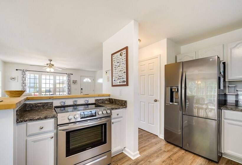 Topsail Beach Vacation Rental: Idyllic Ocean Views