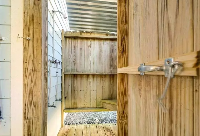 Topsail Beach Vacation Rental: Idyllic Ocean Views