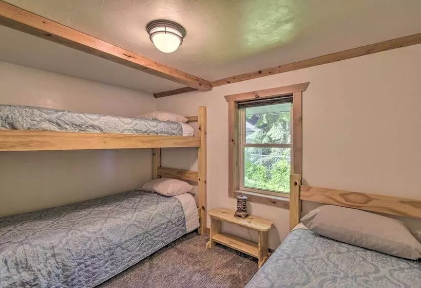 White Lake Home W/patio, Fire Pit, Boat Dock!