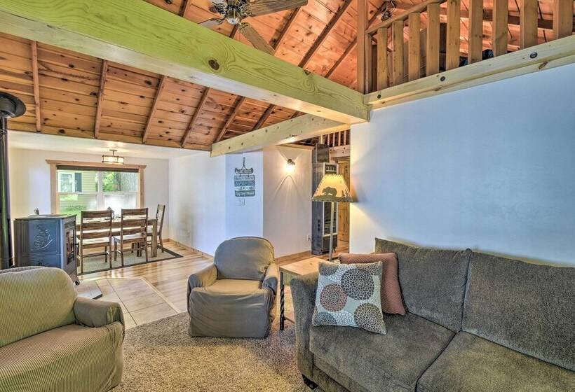 White Lake Home W/patio, Fire Pit, Boat Dock!